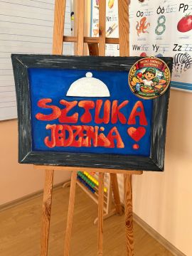 Obrazy news&oacute;w: sztukajedzenia_1.jpg